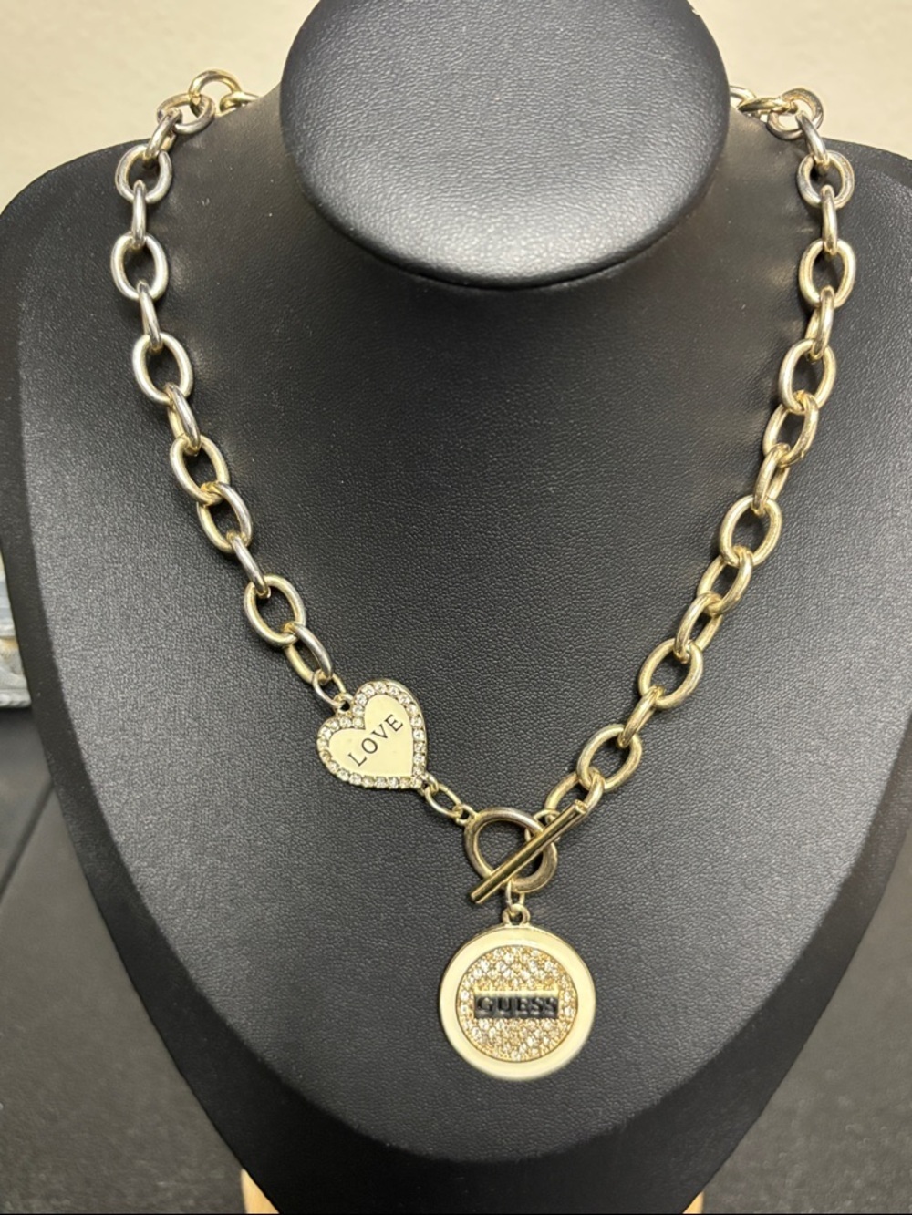 Guess Love Y2k Retro Rhinestone Toggle Chain Necklace